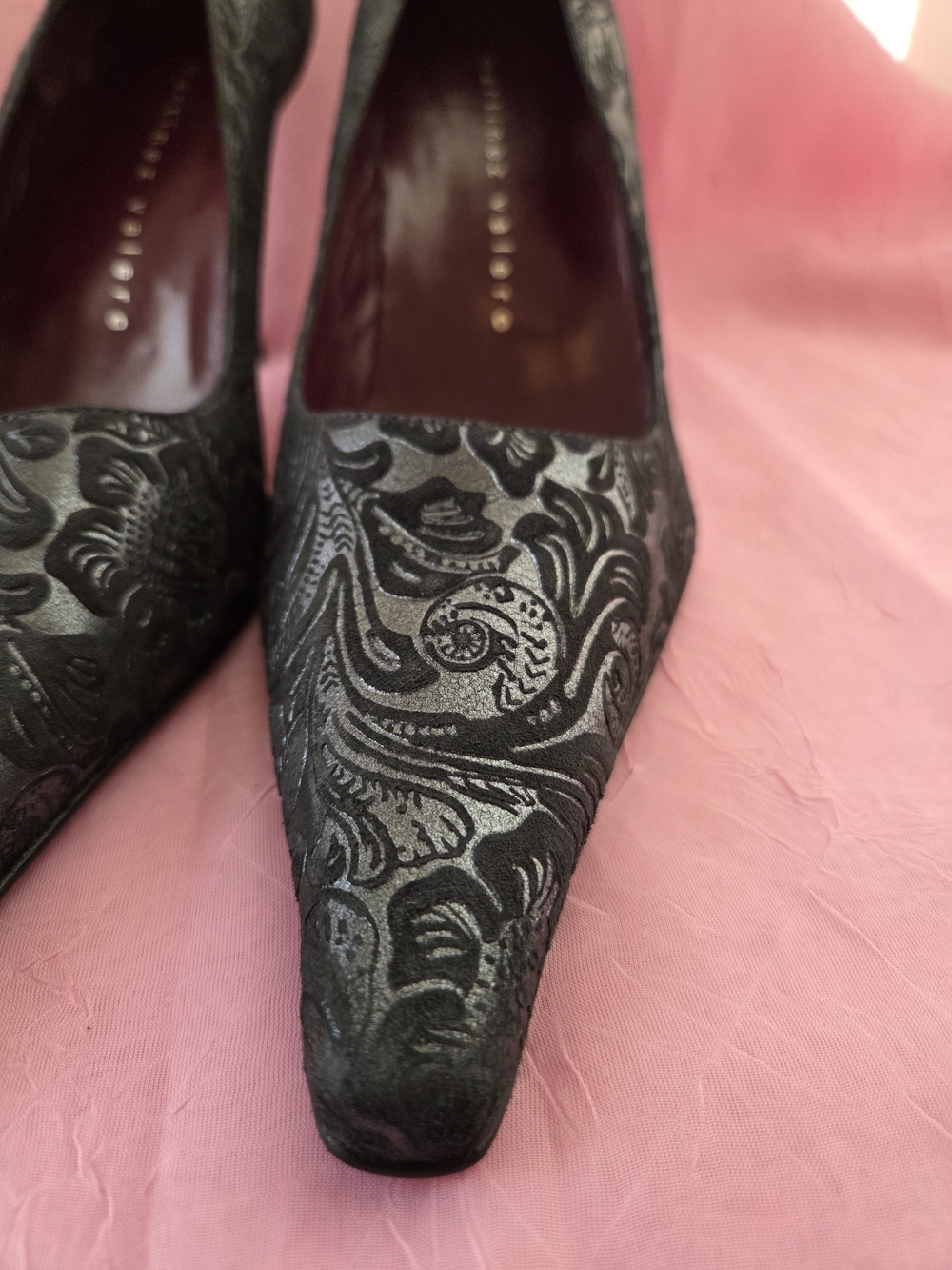 Martinez Valero Black & Grey Velvet Paisley Embossed Pumps Heels Made In Spain 9 - Picture 2 of 16